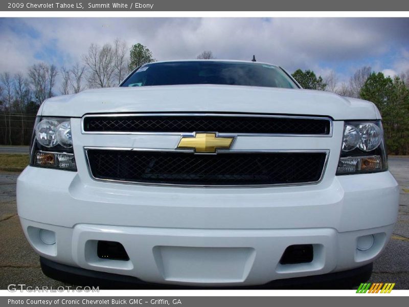 Summit White / Ebony 2009 Chevrolet Tahoe LS