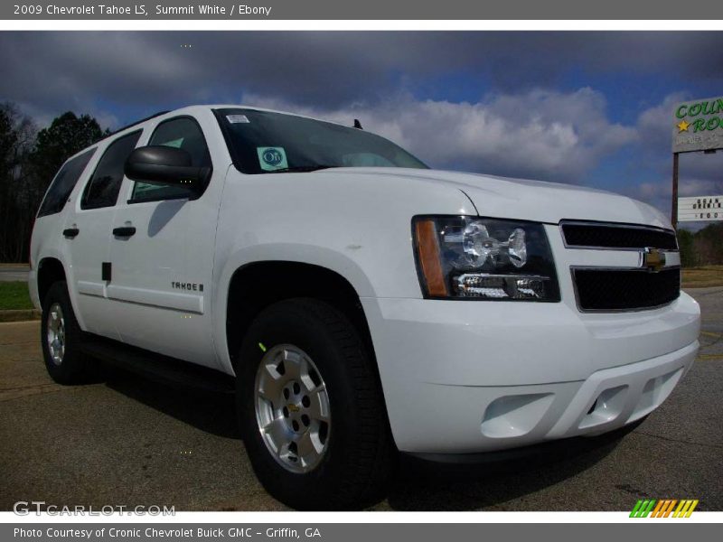 Summit White / Ebony 2009 Chevrolet Tahoe LS