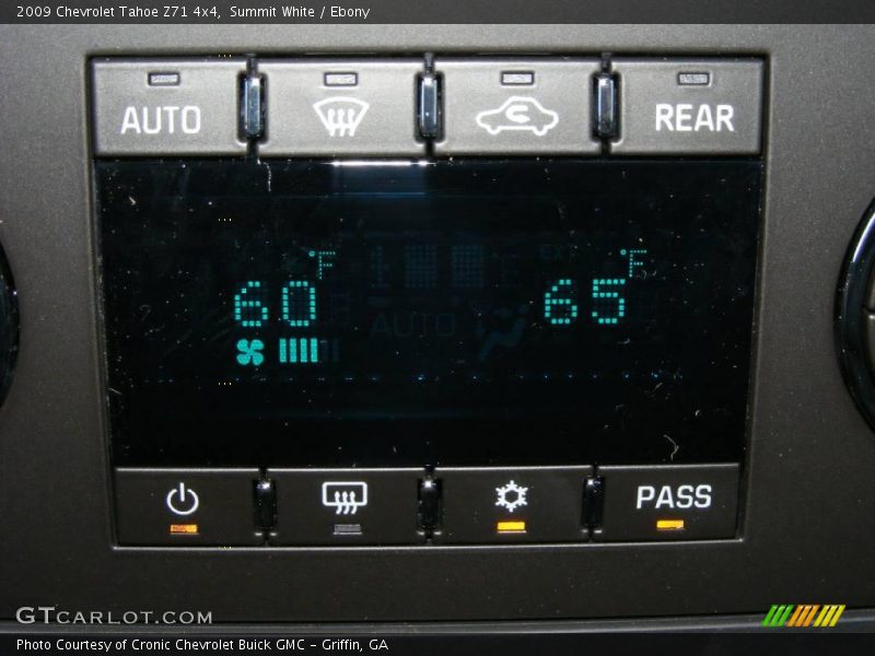 Summit White / Ebony 2009 Chevrolet Tahoe Z71 4x4
