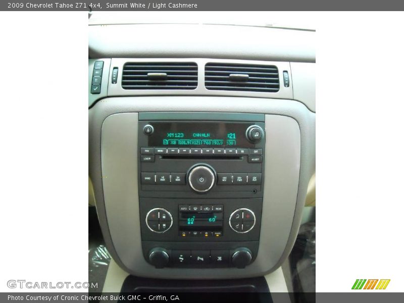 Summit White / Light Cashmere 2009 Chevrolet Tahoe Z71 4x4