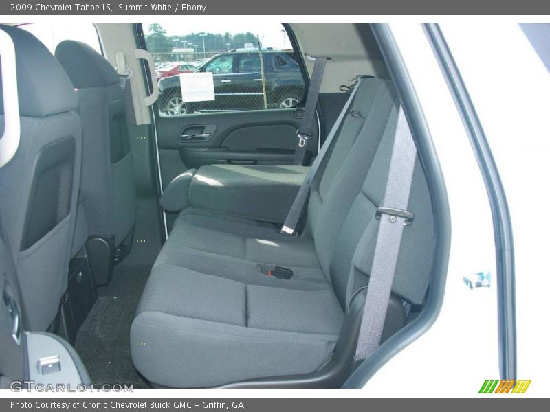 Summit White / Ebony 2009 Chevrolet Tahoe LS