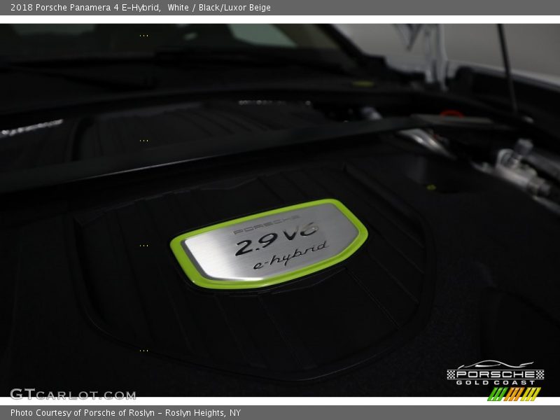 White / Black/Luxor Beige 2018 Porsche Panamera 4 E-Hybrid