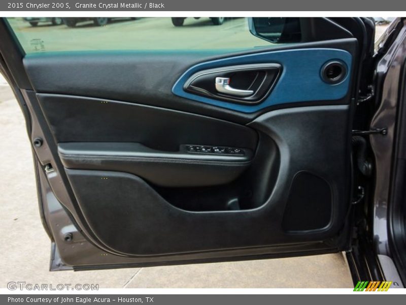 Granite Crystal Metallic / Black 2015 Chrysler 200 S