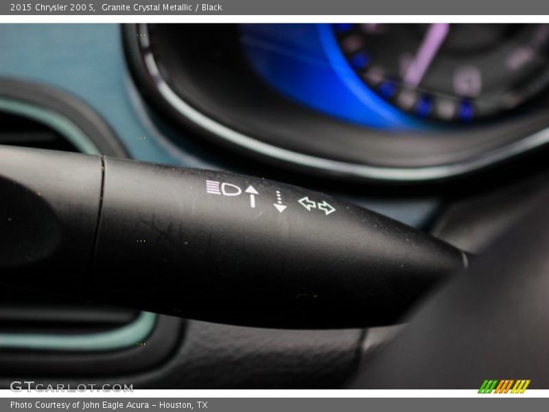 Granite Crystal Metallic / Black 2015 Chrysler 200 S