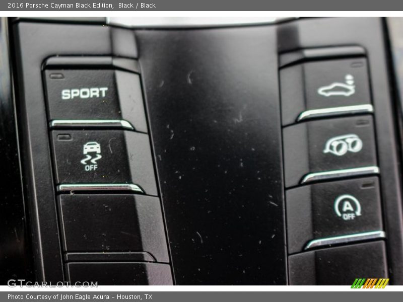 Controls of 2016 Cayman Black Edition