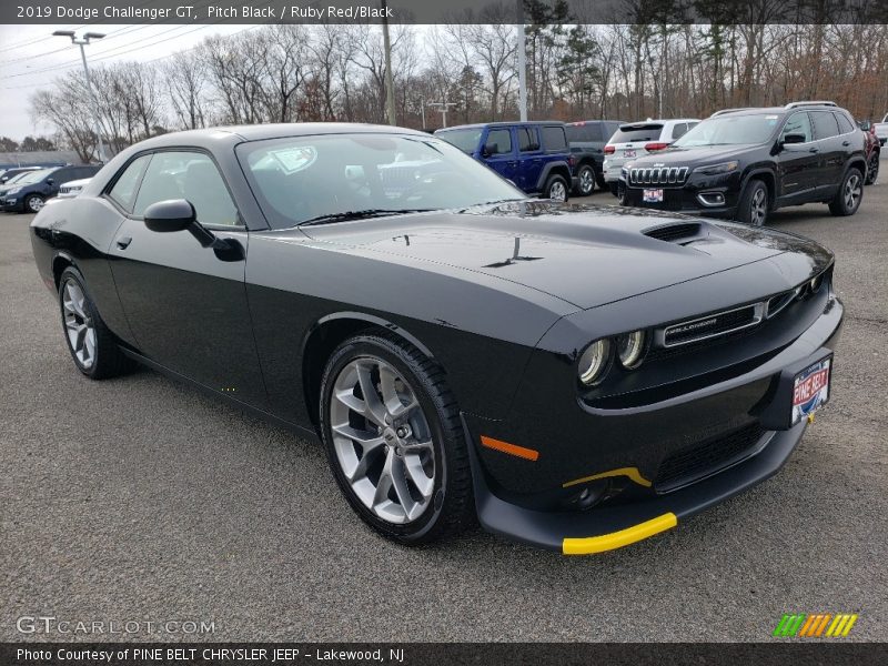 Pitch Black / Ruby Red/Black 2019 Dodge Challenger GT