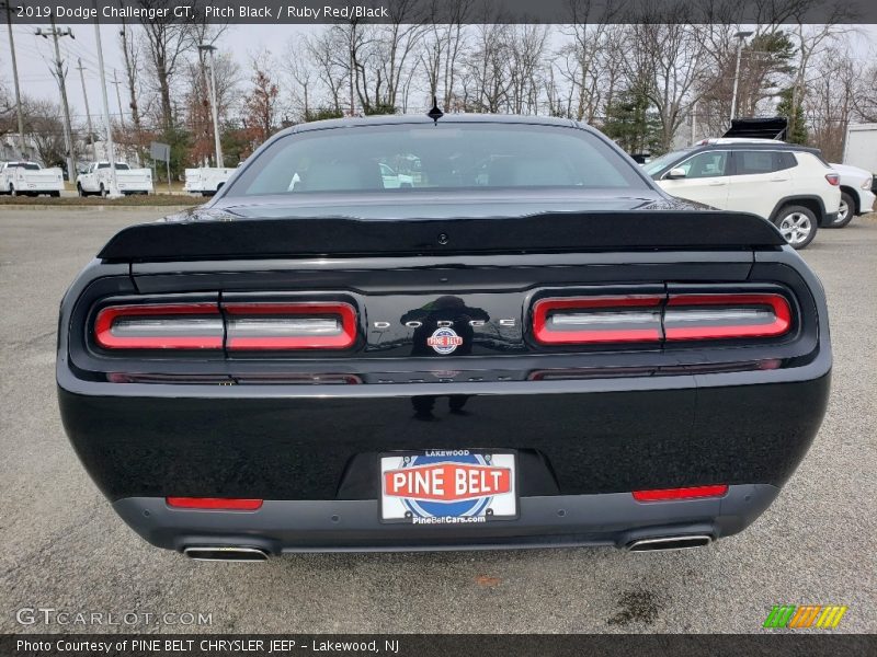Pitch Black / Ruby Red/Black 2019 Dodge Challenger GT