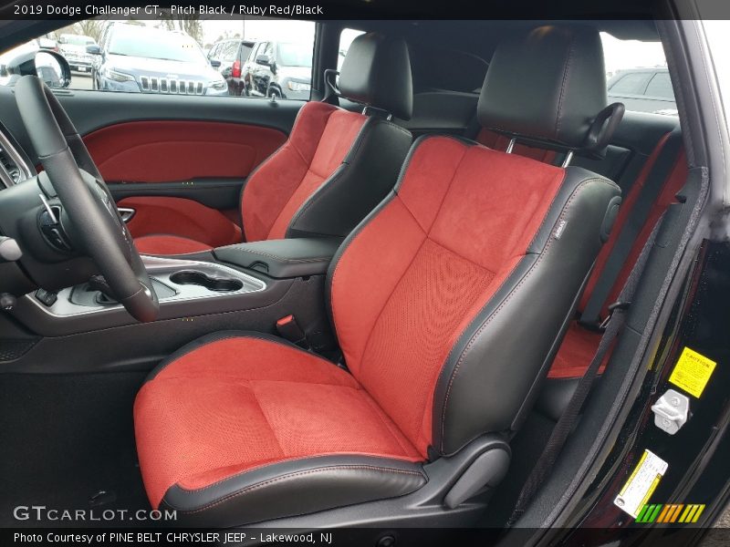 Pitch Black / Ruby Red/Black 2019 Dodge Challenger GT