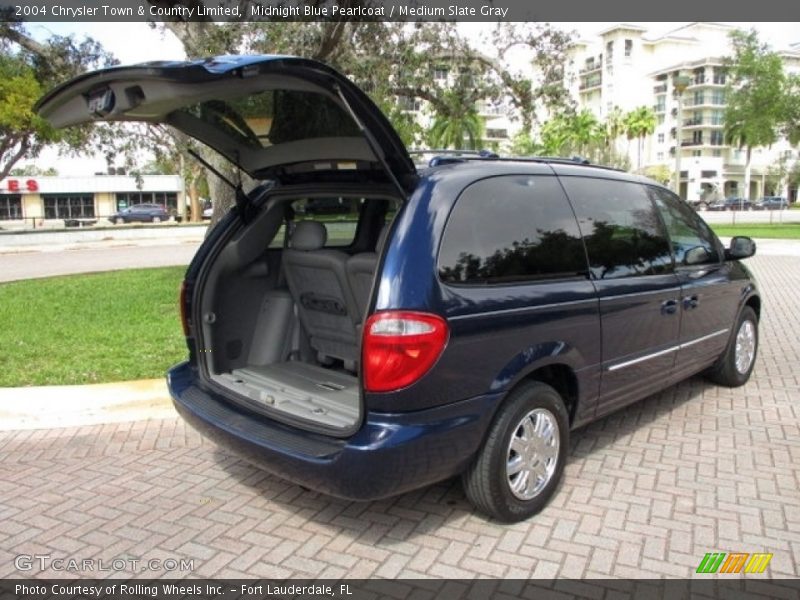 Midnight Blue Pearlcoat / Medium Slate Gray 2004 Chrysler Town & Country Limited