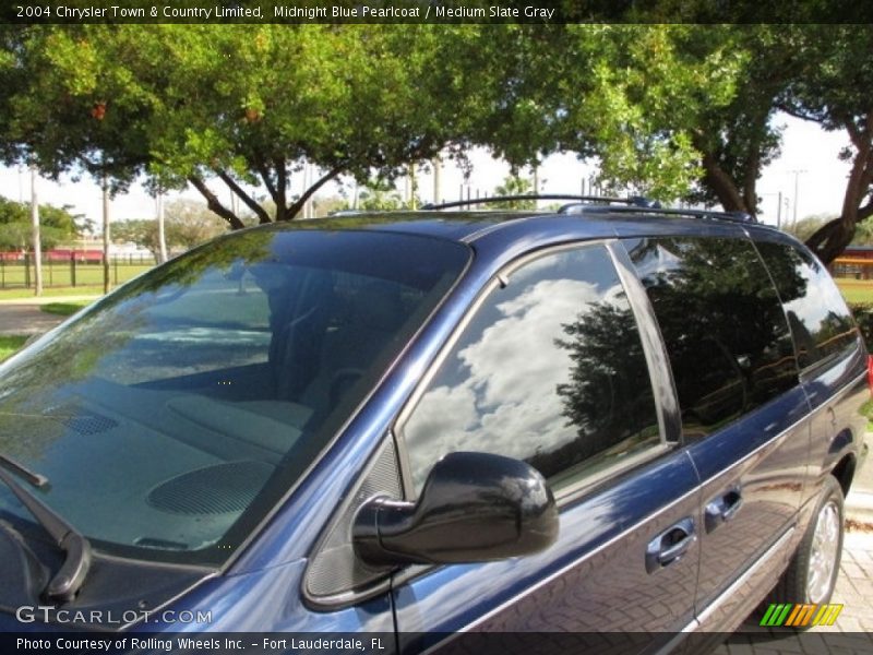 Midnight Blue Pearlcoat / Medium Slate Gray 2004 Chrysler Town & Country Limited