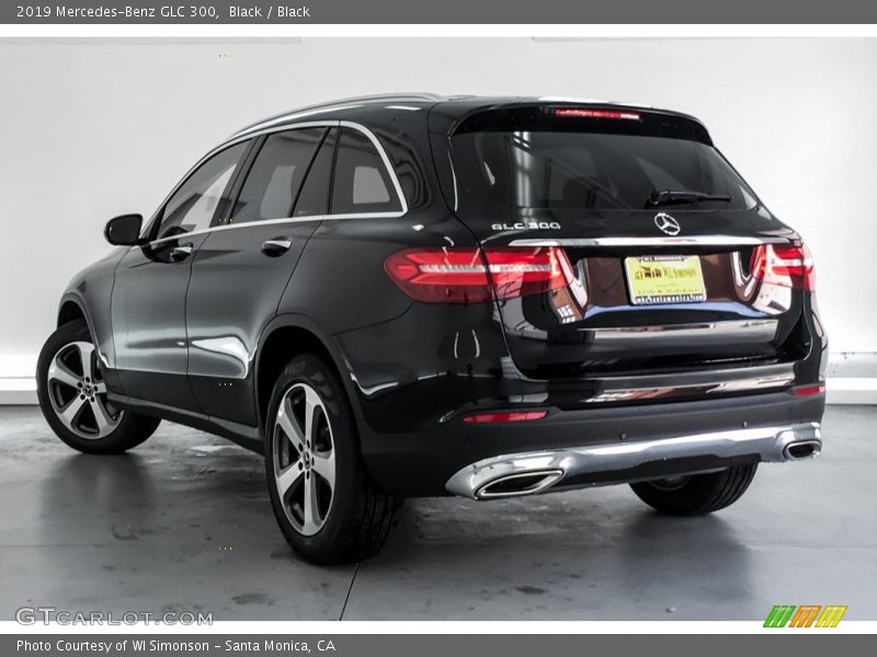 Black / Black 2019 Mercedes-Benz GLC 300
