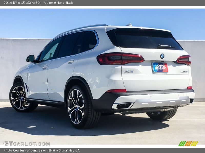 Alpine White / Black 2019 BMW X5 xDrive50i