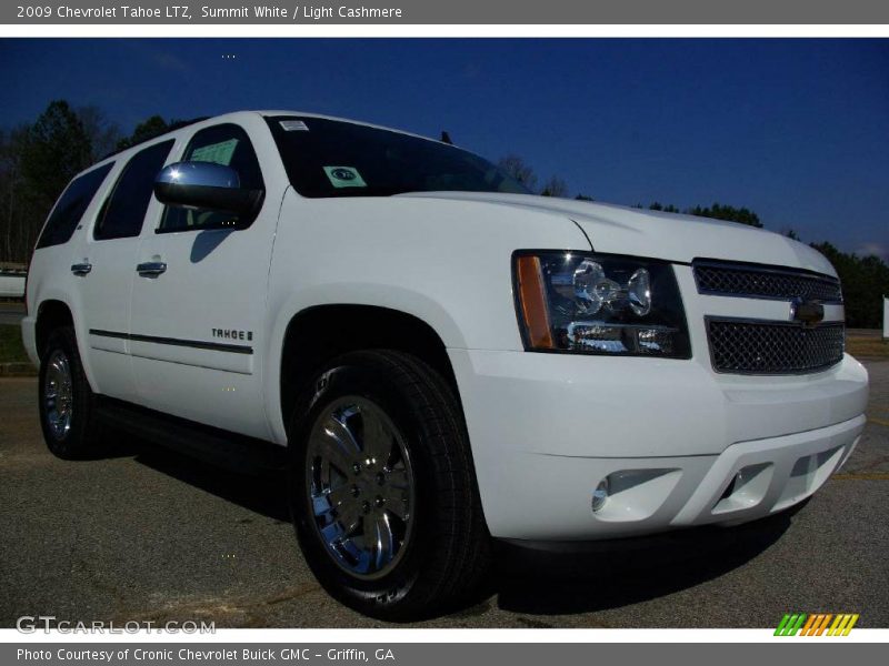 Summit White / Light Cashmere 2009 Chevrolet Tahoe LTZ