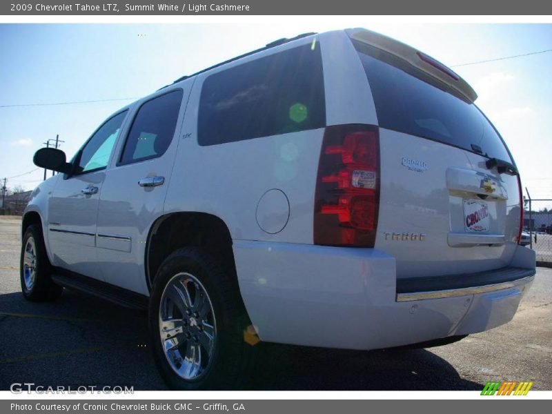 Summit White / Light Cashmere 2009 Chevrolet Tahoe LTZ