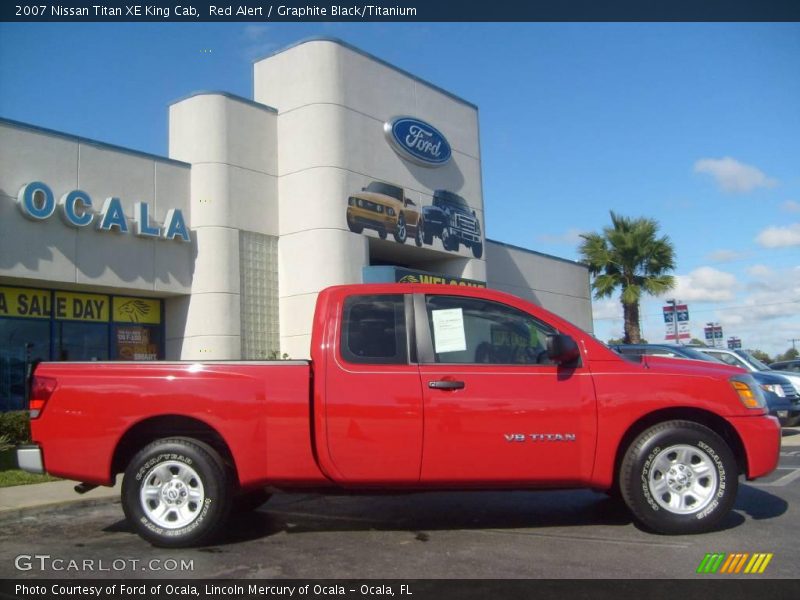 Red Alert / Graphite Black/Titanium 2007 Nissan Titan XE King Cab