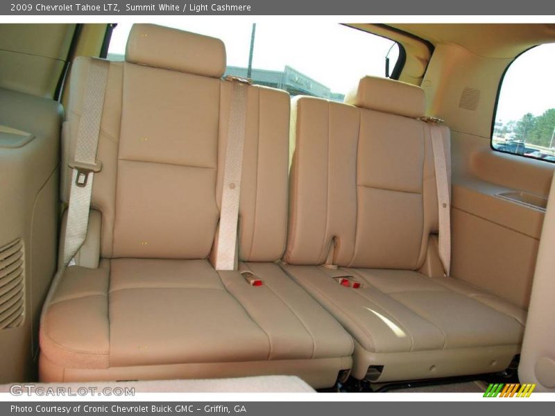 Summit White / Light Cashmere 2009 Chevrolet Tahoe LTZ