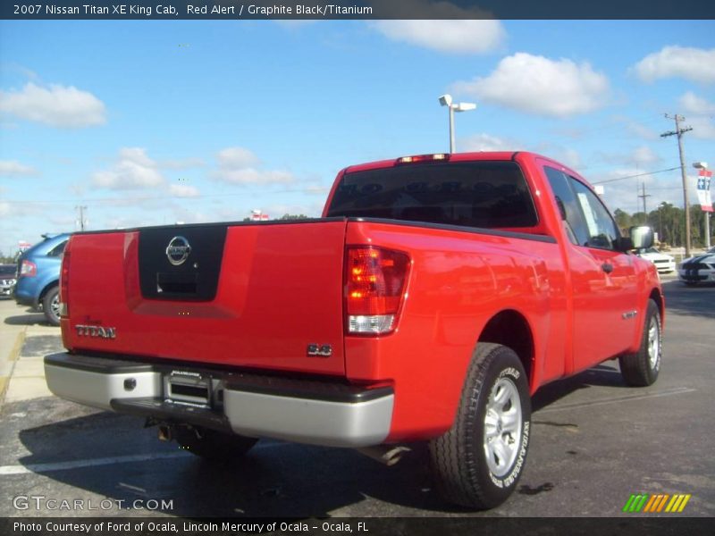 Red Alert / Graphite Black/Titanium 2007 Nissan Titan XE King Cab