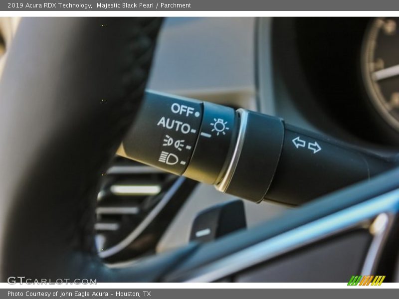 Majestic Black Pearl / Parchment 2019 Acura RDX Technology