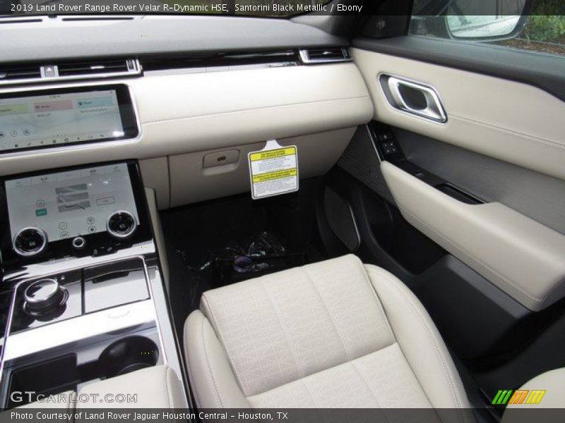 Santorini Black Metallic / Ebony 2019 Land Rover Range Rover Velar R-Dynamic HSE