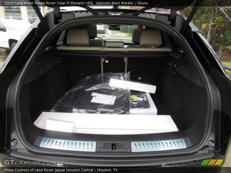  2019 Range Rover Velar R-Dynamic HSE Trunk