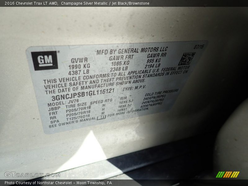 Champagne Silver Metallic / Jet Black/Brownstone 2016 Chevrolet Trax LT AWD