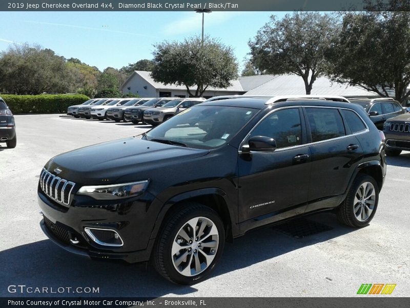 Diamond Black Crystal Pearl / Black/Tan 2019 Jeep Cherokee Overland 4x4