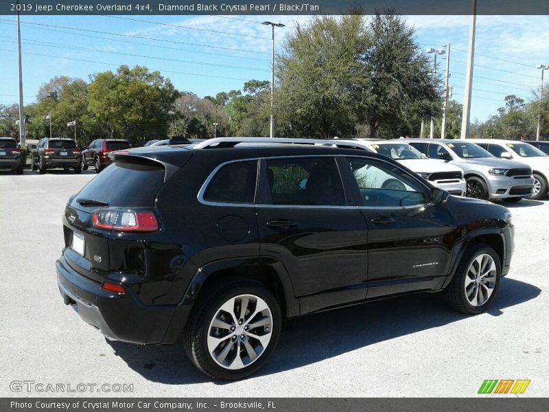 Diamond Black Crystal Pearl / Black/Tan 2019 Jeep Cherokee Overland 4x4
