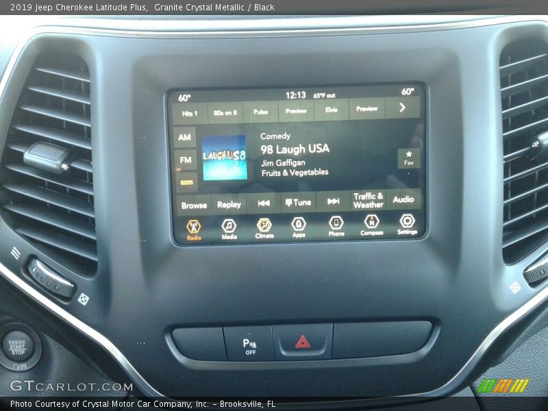 Granite Crystal Metallic / Black 2019 Jeep Cherokee Latitude Plus