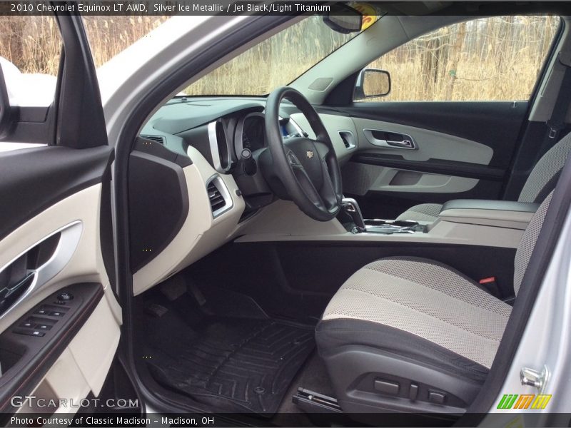 Silver Ice Metallic / Jet Black/Light Titanium 2010 Chevrolet Equinox LT AWD