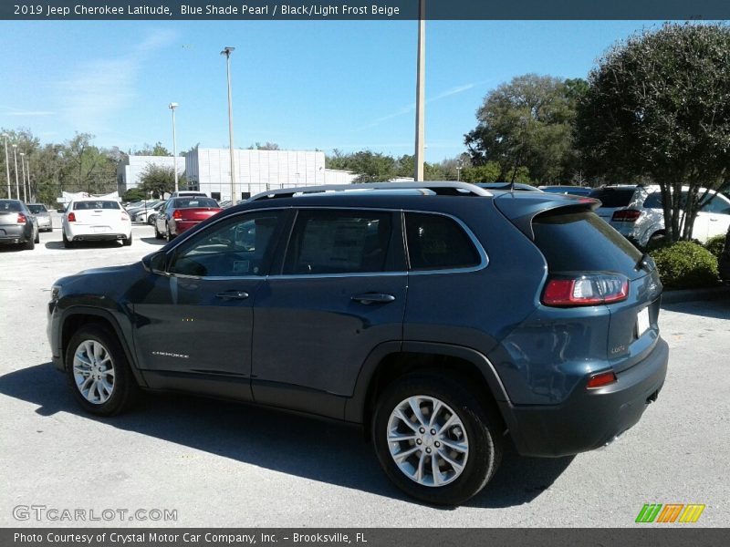 Blue Shade Pearl / Black/Light Frost Beige 2019 Jeep Cherokee Latitude