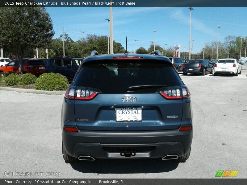 Blue Shade Pearl / Black/Light Frost Beige 2019 Jeep Cherokee Latitude