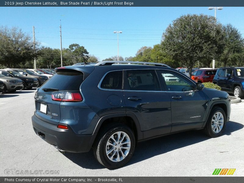 Blue Shade Pearl / Black/Light Frost Beige 2019 Jeep Cherokee Latitude