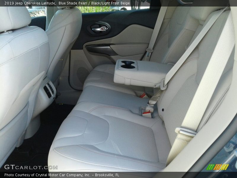 Blue Shade Pearl / Black/Light Frost Beige 2019 Jeep Cherokee Latitude