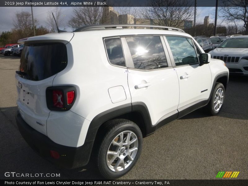Alpine White / Black 2019 Jeep Renegade Latitude 4x4