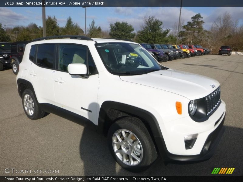 Alpine White / Black 2019 Jeep Renegade Latitude 4x4