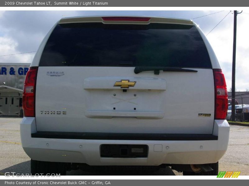 Summit White / Light Titanium 2009 Chevrolet Tahoe LT