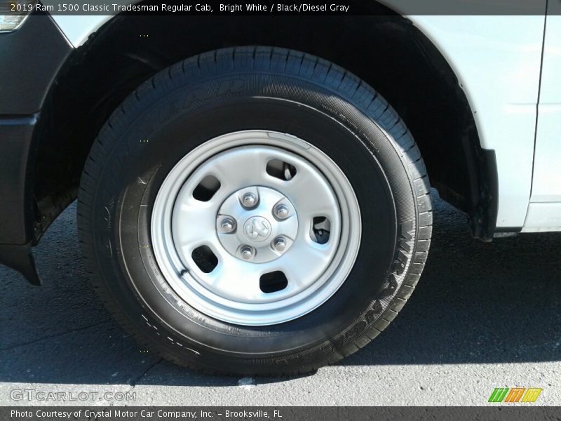 Bright White / Black/Diesel Gray 2019 Ram 1500 Classic Tradesman Regular Cab