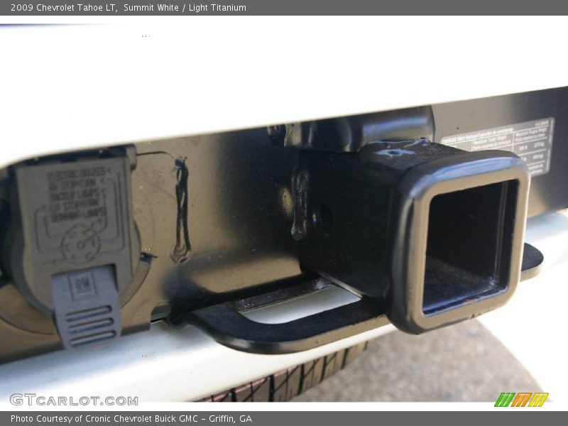 Summit White / Light Titanium 2009 Chevrolet Tahoe LT