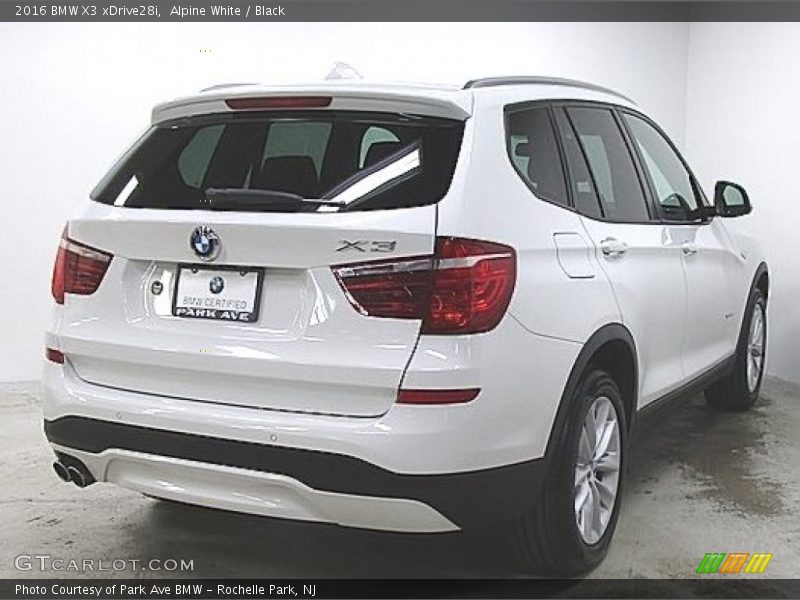 Alpine White / Black 2016 BMW X3 xDrive28i