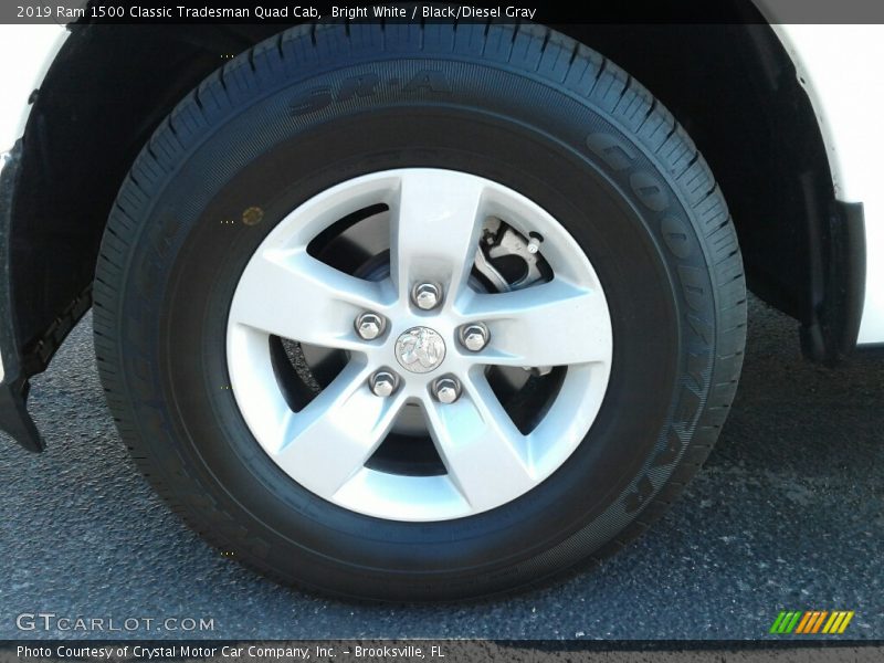 Bright White / Black/Diesel Gray 2019 Ram 1500 Classic Tradesman Quad Cab