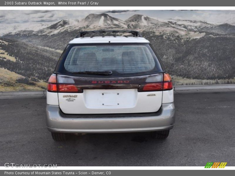 White Frost Pearl / Gray 2003 Subaru Outback Wagon