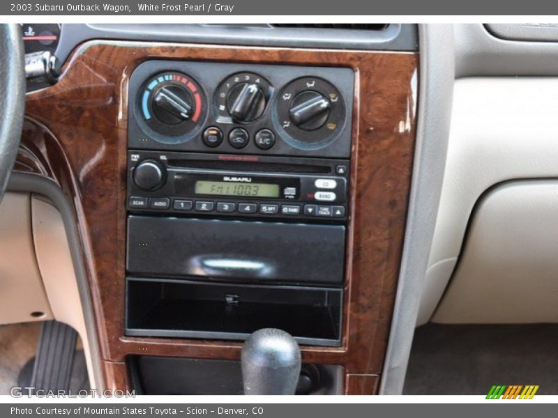 White Frost Pearl / Gray 2003 Subaru Outback Wagon