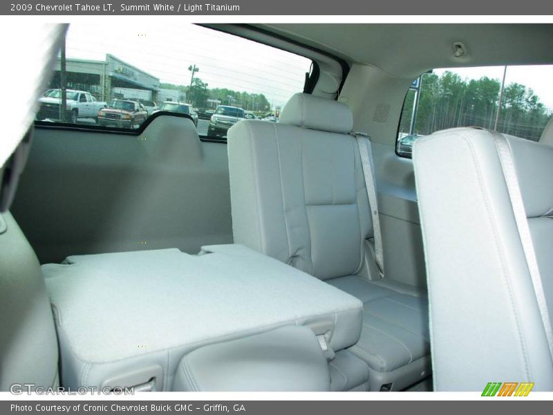Summit White / Light Titanium 2009 Chevrolet Tahoe LT