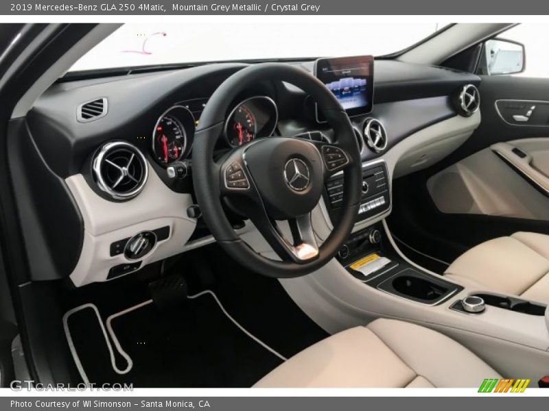 Mountain Grey Metallic / Crystal Grey 2019 Mercedes-Benz GLA 250 4Matic