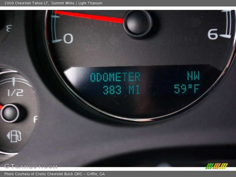 Summit White / Light Titanium 2009 Chevrolet Tahoe LT