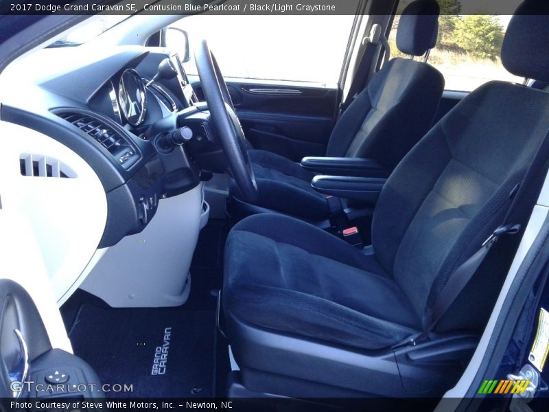 Contusion Blue Pearlcoat / Black/Light Graystone 2017 Dodge Grand Caravan SE