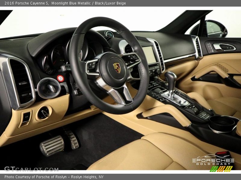 Moonlight Blue Metallic / Black/Luxor Beige 2016 Porsche Cayenne S