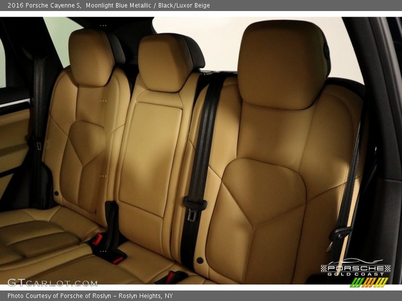 Moonlight Blue Metallic / Black/Luxor Beige 2016 Porsche Cayenne S