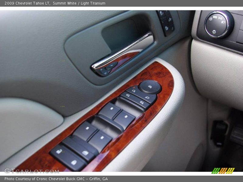Summit White / Light Titanium 2009 Chevrolet Tahoe LT