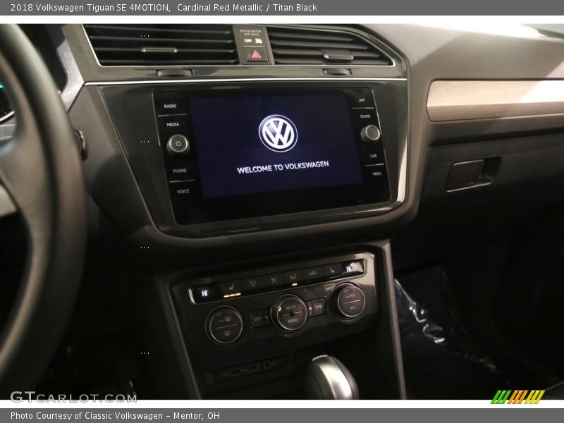Cardinal Red Metallic / Titan Black 2018 Volkswagen Tiguan SE 4MOTION